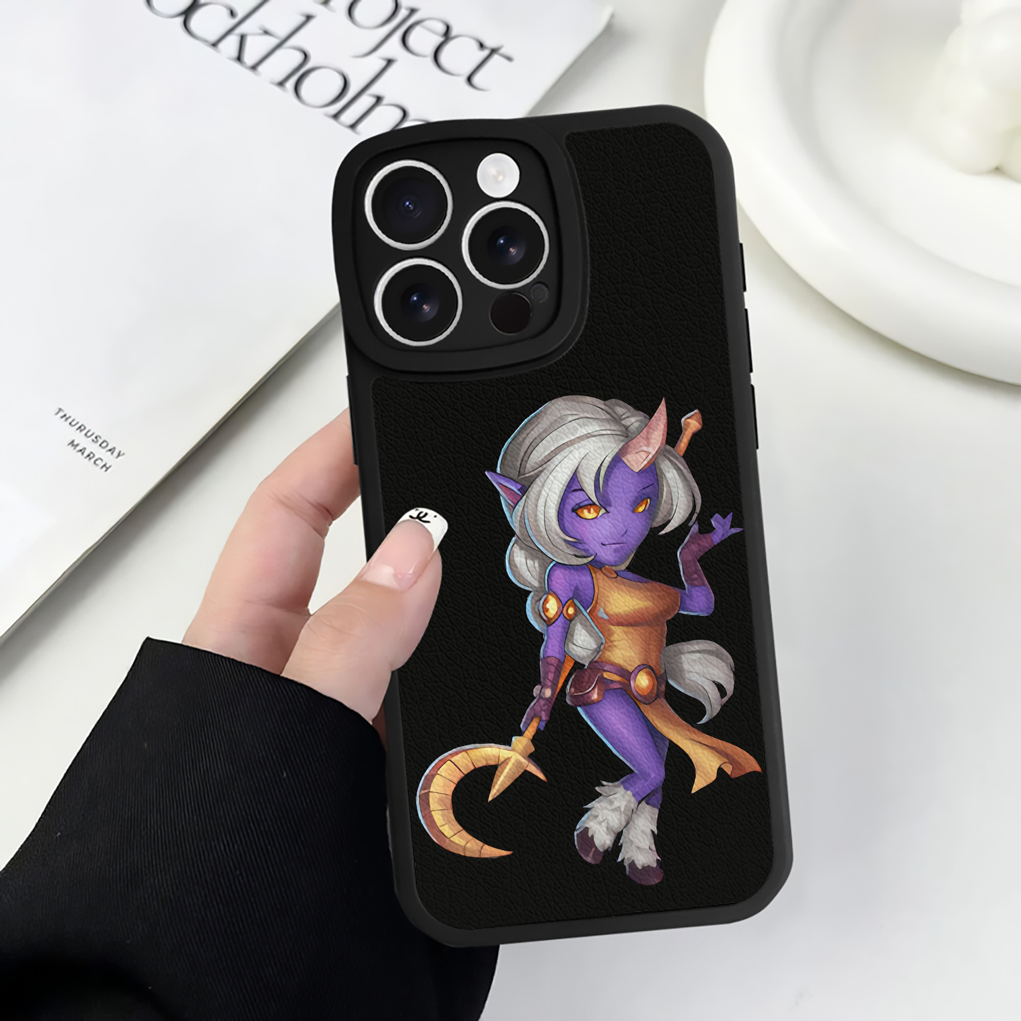 リーグ・オブ・レジェンド League of Legends LOL 【iPhone 16シリーズ対応】シリコンスマホケース（レザー調） 材質：シリコン